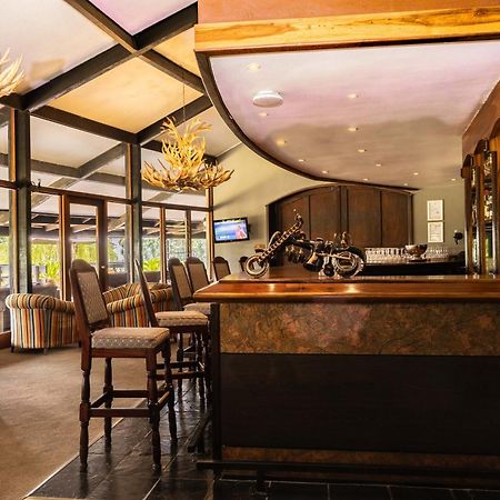 Premier Hotel The Winkler White River Esterno foto