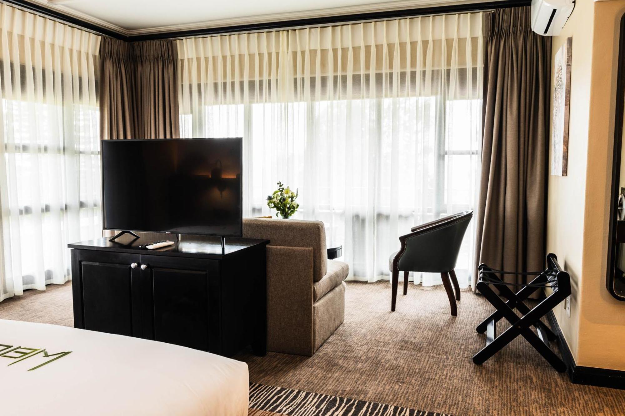 Premier Hotel The Winkler White River Esterno foto