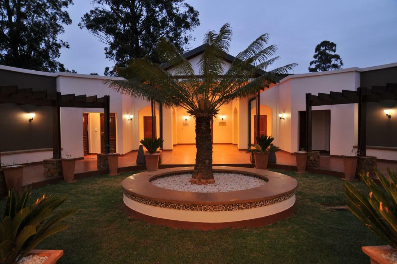 Premier Hotel The Winkler White River Esterno foto